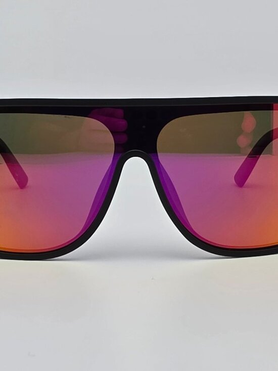 Blenders Scifi Midnight Emma Frame Polarized Hot Pink Mirror Shield Sunglasses main image 11